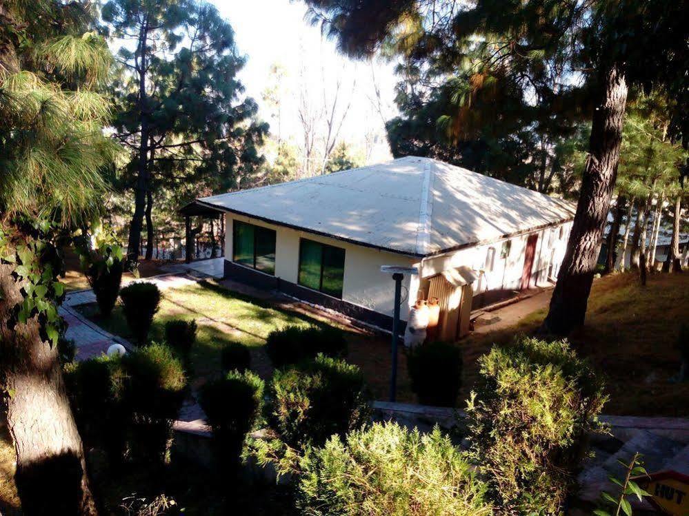 Chinar Family Resort Bhurban Εξωτερικό φωτογραφία