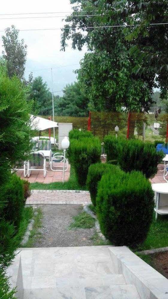 Chinar Family Resort Bhurban Εξωτερικό φωτογραφία